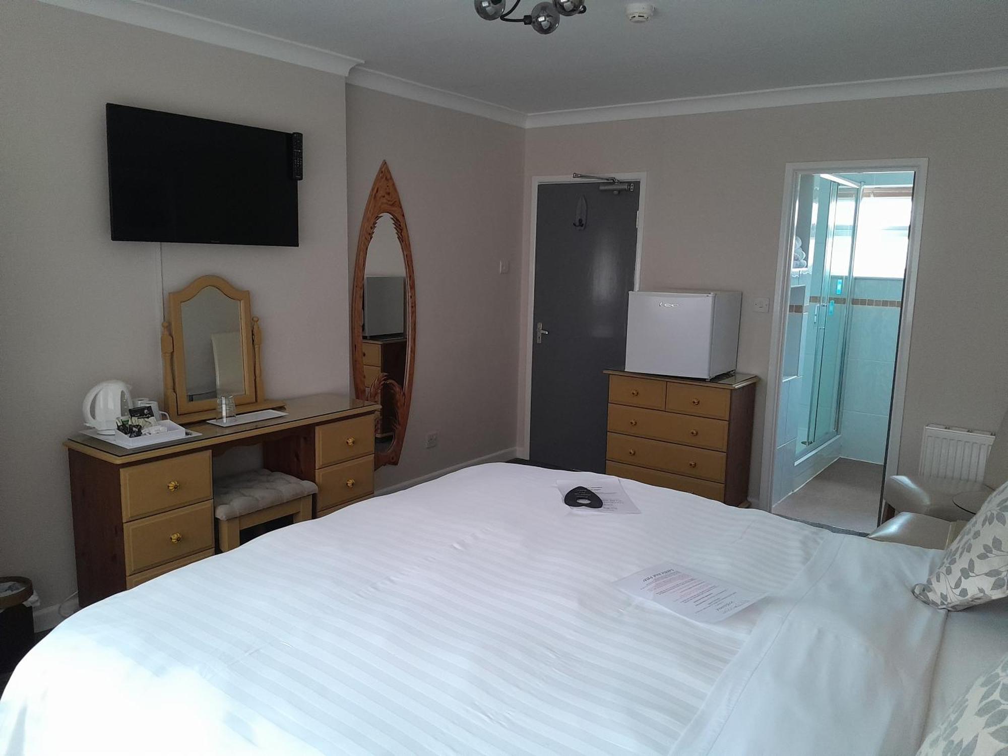 Relax At Rosscourt Guest House-Free On Site Parking (Adults Only) Bornemouth Extérieur photo