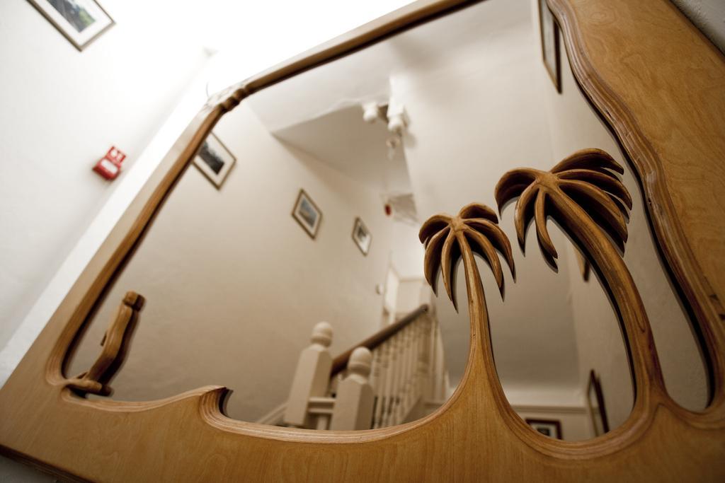 Relax At Rosscourt Guest House-Free On Site Parking (Adults Only) Bornemouth Extérieur photo